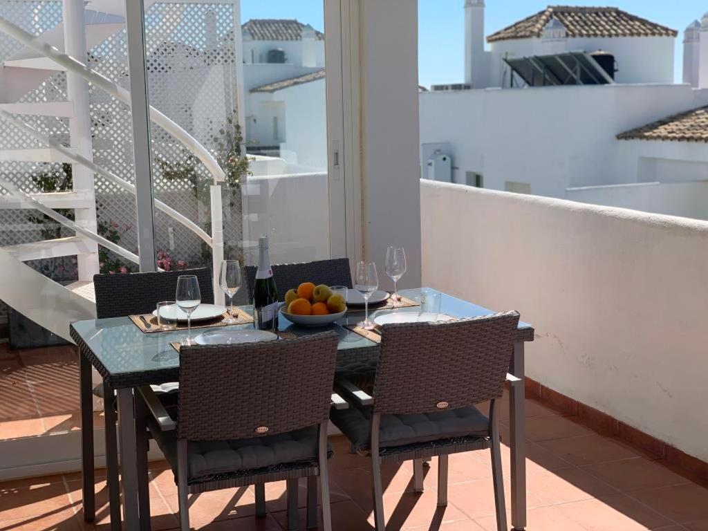 Atico Romano Estepona Exteriér fotografie